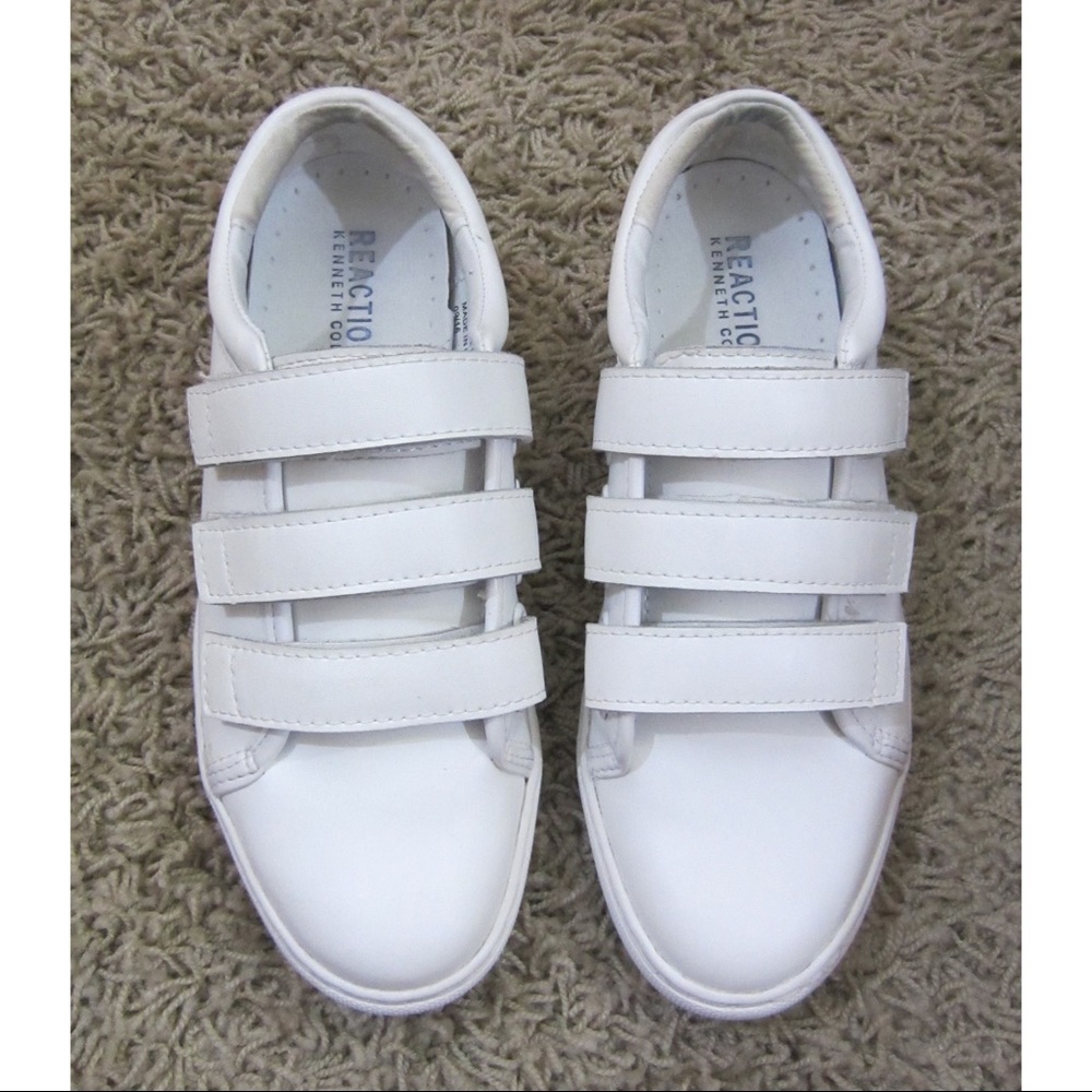 Kenneth Cole Reaction Jovie Triple Straps Sneakers
